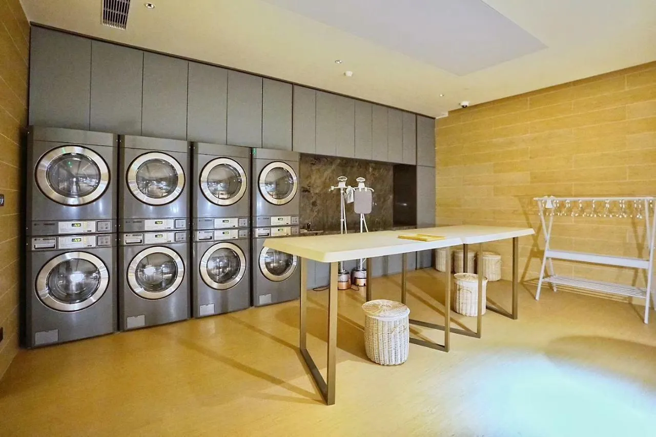 Ji Hotel Shanghai